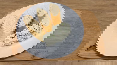 Blue cheese spread