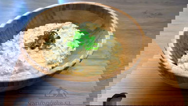 Egg and quark spread